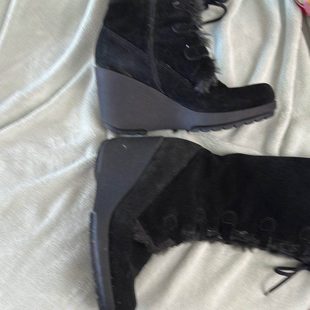 Black Lace Up Mid-Calf Boots with Fur Trim Size 9 - Picture 10 of 11